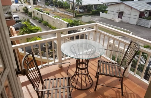 New Kingston House | Spacious, Centrally Located 2BR Apartment: The Heart of Kingston