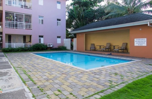 New Kingston House | Spacious, Centrally Located 2BR Apartment: The Heart of Kingston