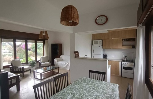 Piriapolis Ski Chalet | Spacious chalet in Piriápolis with 2 bedrooms, for 5-7 guests and a large garden
