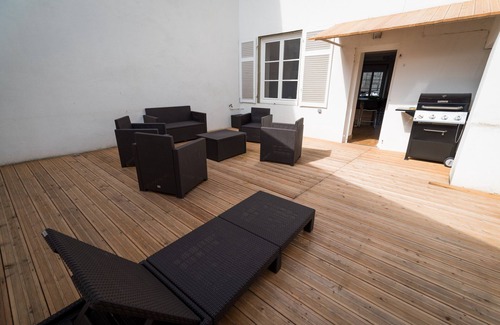 Mirecourt Apartment | Spacious character apartment in the center of Mirecourt