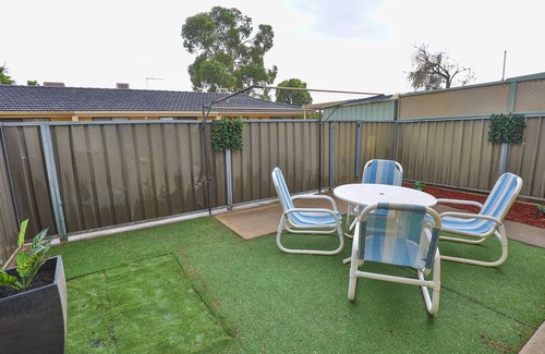 Mildura Apartment | Spacious corp & family friendly, new reno, close to shops/eateries, free wifi