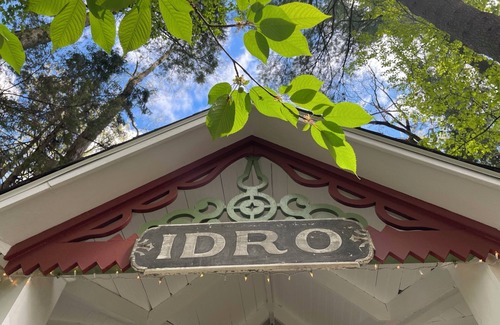 Mount Gretna Heights Cottage | Spacious Cottage with Charming Porches in Mt. Gretna - Hershey/Manheim, PA