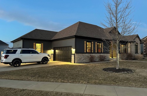Salina House | Spacious cozy 4-bedroom house