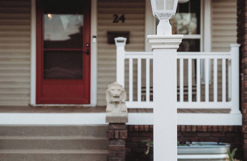 Webb City House | Spacious, Cozy Colonial Home