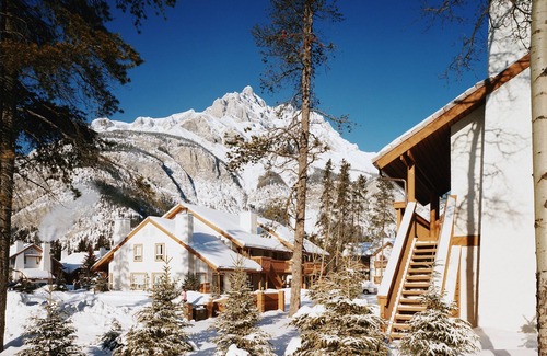 Banff Condo | Spacious + Deluxe Rockies Condo | Great Location!