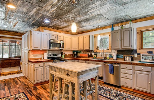 Nekoosa House | Spacious dog-friendly home with high-speed WiFi, large firepit, & theater room