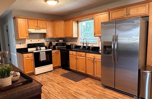 Lawrenceville House | Spacious double units dublex in Lawrenceville