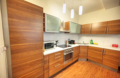 Pieta Apartment | Spacious & elegant 2 bedrooms, 2 bathrooms DBOR1-1