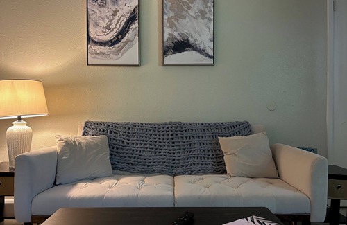 Texarkana Apartment | Spacious End-Unit 1-bedroom apartment with AC and WiFi in enjoyable Texarkana