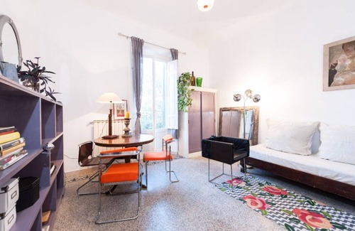 Careggi Rifredi House | Spacious equipped apartment just 2 minutes walk from the tramway