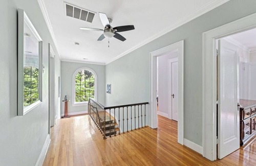 East Side Villa | Spacious Family Haven - Emory Heritage