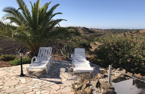 Conceicao Villa | Spacious Family Villa. 3 beds/Private Pool. WiFi , air con ,Panoramic Views