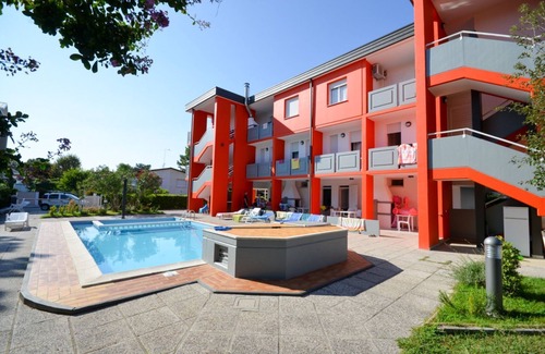 Bibione Apartment | Spacious flat with terrace in Bibione