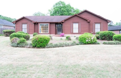 Columbus House | Spacious Game & Grill Retreat Near Ft. Moore & CSU