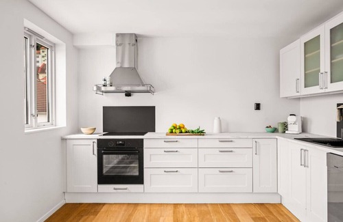 Bergen City Centre Apartment | Spacious Gem In Old Town I NEW 2025 I 3 Bed 2 Bath