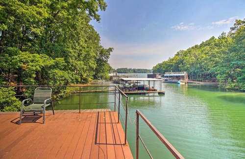 Gainesville House | Spacious Georgia Getaway w/Dock on Lake Lanier!