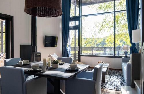 Maubray House | Spacious Getaway with Nature