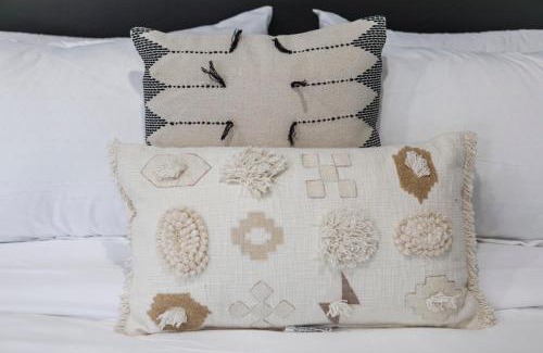 Valley Village Apartment | Spacious Guest Studio with Private Entry