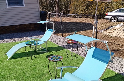 Hampton Bays Apartment | Spacious Hamptons Apartment.nn- New Pool House Available See Listing ID- 2719927