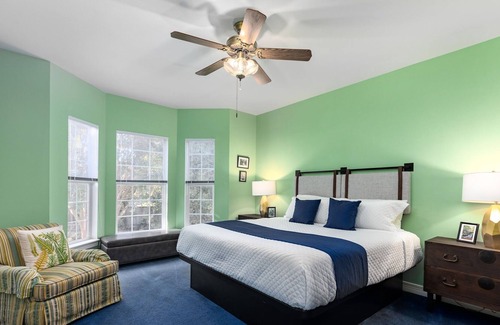 Buda House | Spacious Home w/ Private Pool