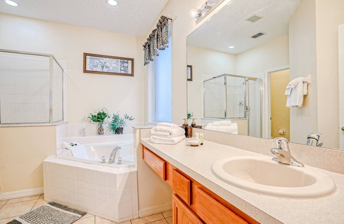 Seasons House | Spacious home with private pool, WiFi, central AC, and game room with pool table