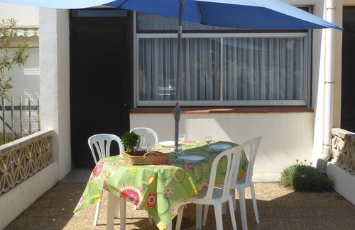 Port-la-Nouvelle House | Spacious house near the beach
