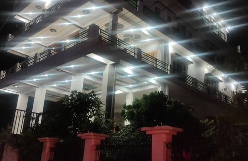 Bullawala House | Spacious house in Dehradun with AC WiFi nThe price mentioned is per room charge