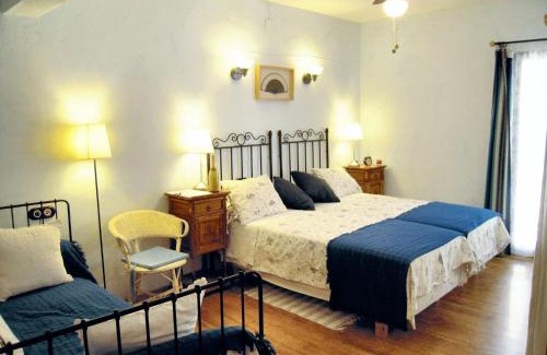 Hornos House | Spacious House in Hornos with Mountain View