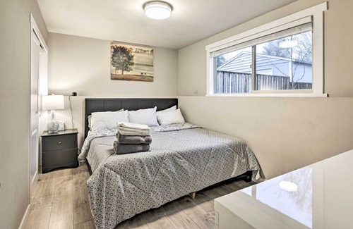 Kent House | Spacious Kent Home ~ 17 Mi to Dtwn Seattle!