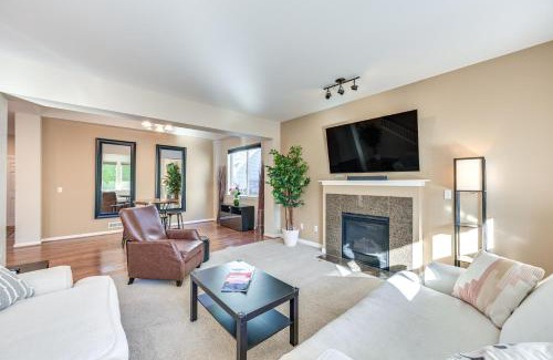Kent House | Spacious Kent Home Near SeaTac Airport with Patio