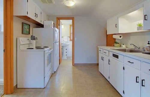 North Canton Apartment | Spacious King Suite near Hall of Fame/Hwy/Airport