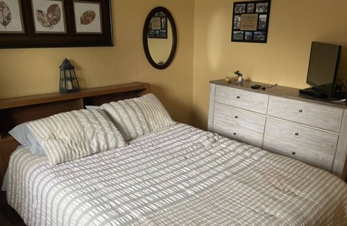 Bernhards Bay House | Spacious Lake house