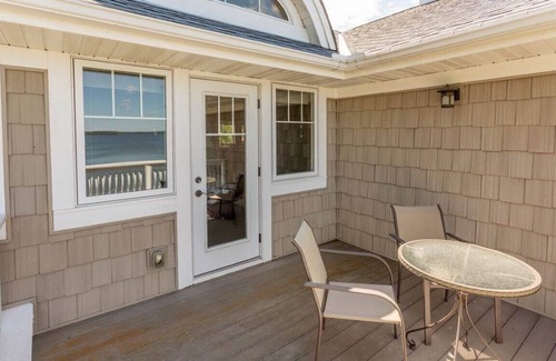 Walker Condo | Spacious Lakefront duplex on Leech Lake with beautiful views! #206
