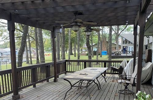 Cedar Creek Reservoir House | Spacious Lakehouse with Gorgeous Lake Views and Lots of Activities