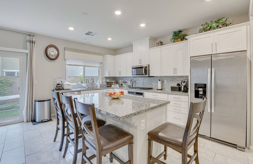 Las Vegas House | Spacious Las Vegas Home w/Patio, 17 Mi to Strip!
