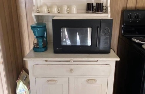 Bates Cabin | Spacious Lodge close to the Belle Starr Multi Use Trail System in the Ouachita’s