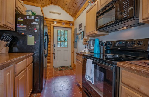 Lake Lure Cabin | Spacious Log Cabin in community with Lake and River Access.