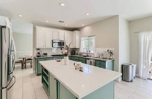 Rhodes Ranch House | Spacious Luxury Desert Retreat with Heated Pool, Putt putt and a playground for