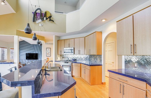 Glencoe House | Spacious Missouri Retreat w/Pool, Gym & Game Room