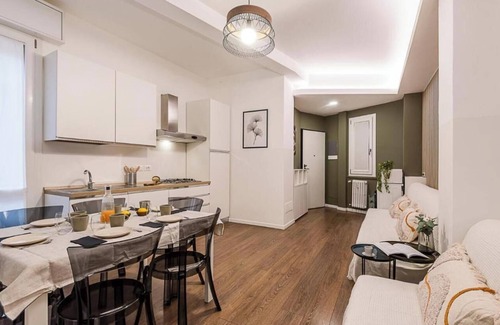 Central Station Apartment | Spacious & Modern Apartment – 4 Min Walk from Central Station