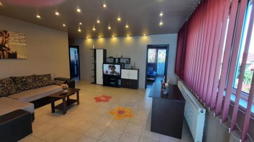 Militari Apartment | Spacious, modern condo in new villa - sleeps 6