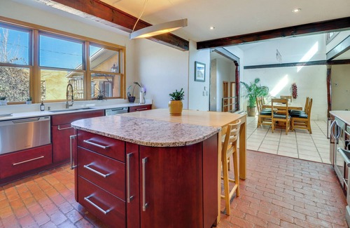 Corrales House | Spacious Mtn-View Gem in Corrales!