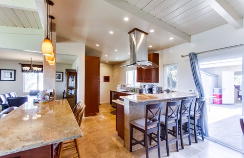 Sunset Cliffs Villa | SPACIOUS OCEANFRONT HOME W/PRIVATE HEATED POOL & HOT TUB-Ping Pong, Big Yard