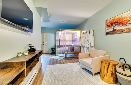 Old Forge House | Spacious Old Forge Condo w/Patio & Fire Pit!