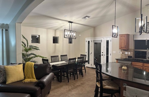 San Tan Valley House | Spacious open concept rancher with private heated pool in Johnson Ranch