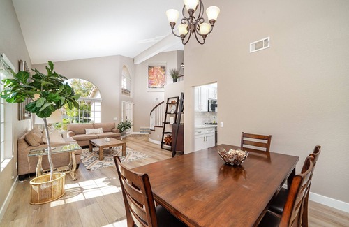 Vista House | Spacious Paradise - Game room, Legoland, Hot Tub, Private Gym