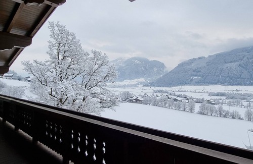 Stuhlfelden Ski Chalet | Spacious, privacy and beautiful unobstructed view of the mountains and valley