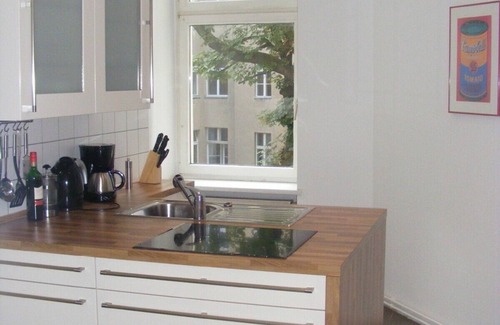Moabit Apartment | Spacious, quiet, light, charming centrally located apartment, 140 qm, 6 persons