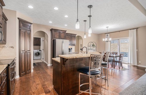 Millard House | Spacious Retreat in West Omaha 2 King 3 Queen Beds