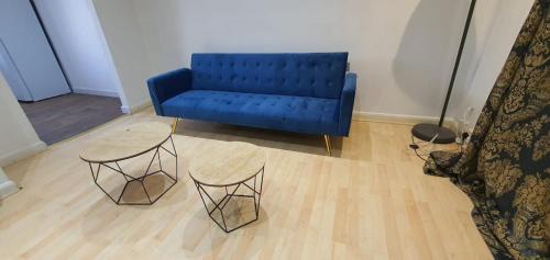 Leicester House | Spacious Room in Leicester